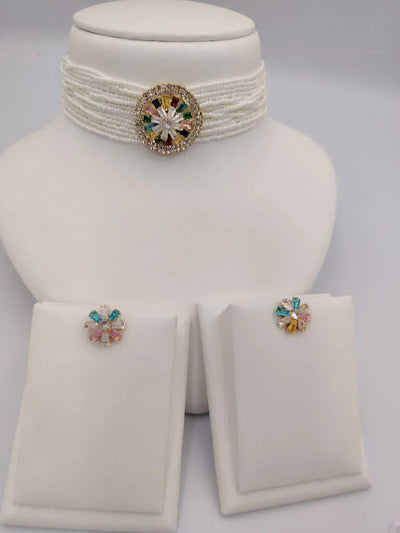 Pearl Choker Necklace Set with Gold Necklaces & Earrings – قلادة لؤلؤ مع أقراط ذهبية