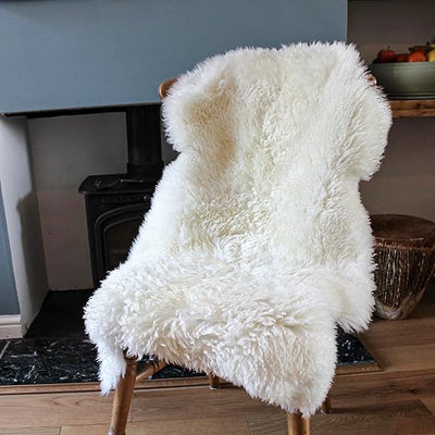Luxury Sheepskin Rug – Soft Wool Fur Accent | أريكة جلد صوف فاخرة (الصوف والفرو)