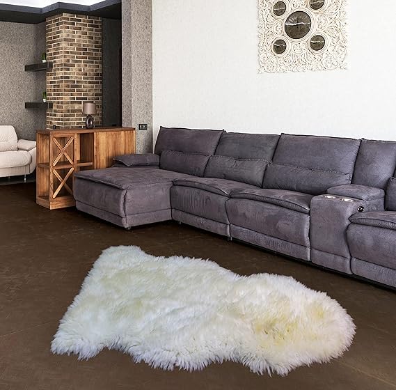 Luxury Sheepskin Rug – Soft Wool Fur Accent | أريكة جلد صوف فاخرة (الصوف والفرو)