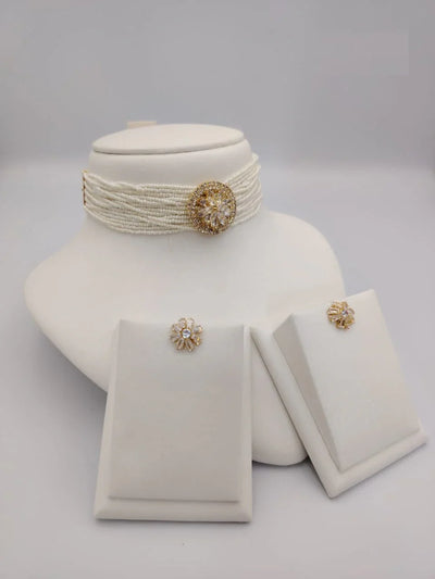 Pearl Choker Necklace Set with Gold Necklaces & Earrings – قلادة لؤلؤ مع أقراط ذهبية
