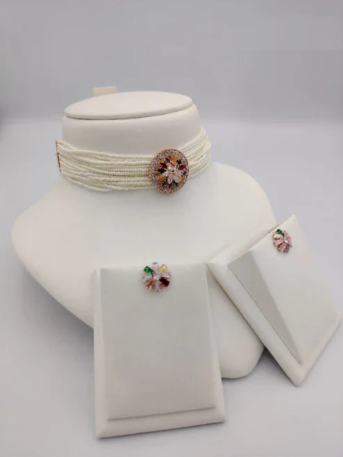 Pearl Choker Necklace Set with Gold Necklaces & Earrings – قلادة لؤلؤ مع أقراط ذهبية