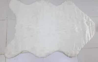 Luxury Sheepskin Rug – Soft Wool Fur Accent | أريكة جلد صوف فاخرة (الصوف والفرو)