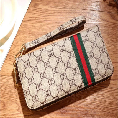 European American Elegant Clutch Bag Long Wallet with GD Name – شنط صغيرة | Clutch شنطة | Coach Bag | كلتش