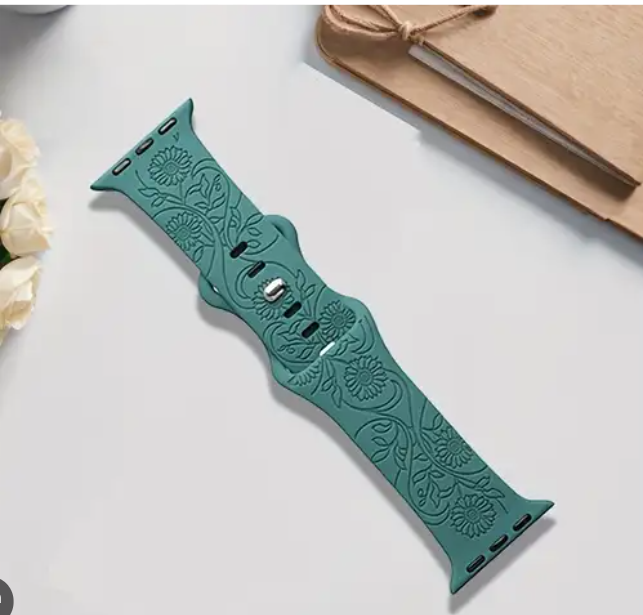 "Strap in Style – Designer Silicone That Speaks Luxury"  اربطها بأناقة – سيليكون مصمم ينطق بالفخامة