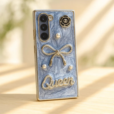 Luxury Pearl & Bow iPhone Case – 3D Chic Edition جراب فاخر للآيفون مزين باللؤلؤ والفيونكة – إصدار أنيق ثلاثي الأبعاد